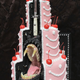 Illustration for article titled If H.R. Giger were a pastry chef, his cakes might look something like this